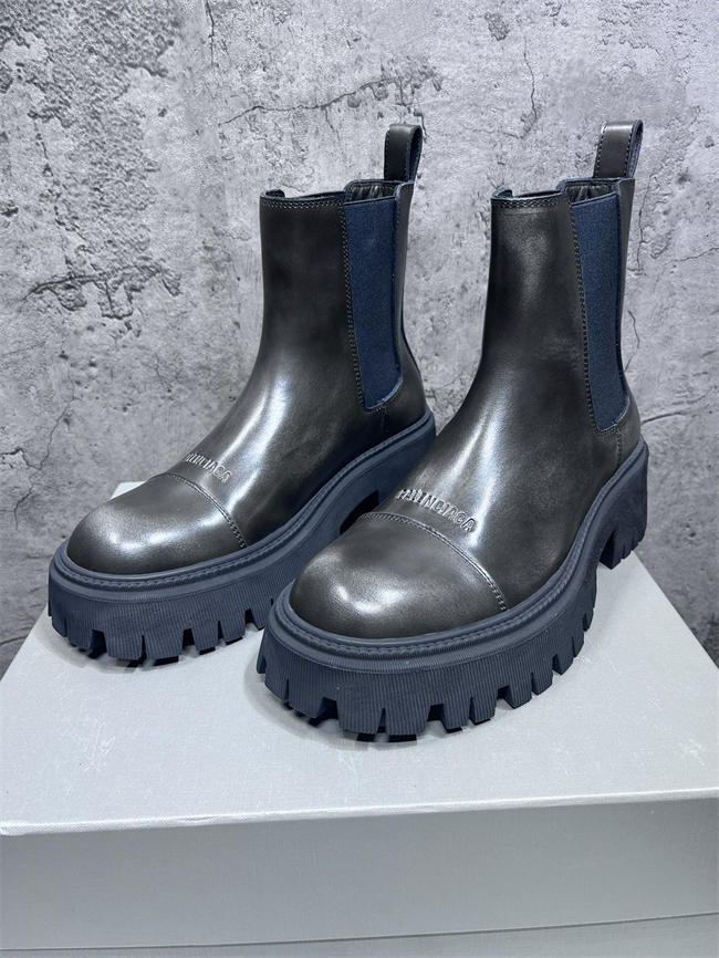 Ba1en*iaga Boot