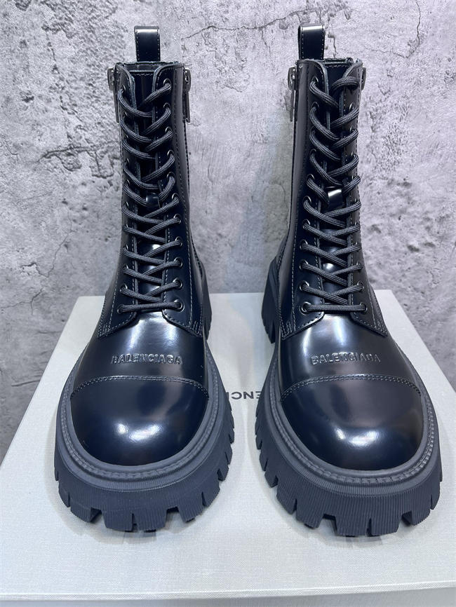 Ba1en*iaga Boot