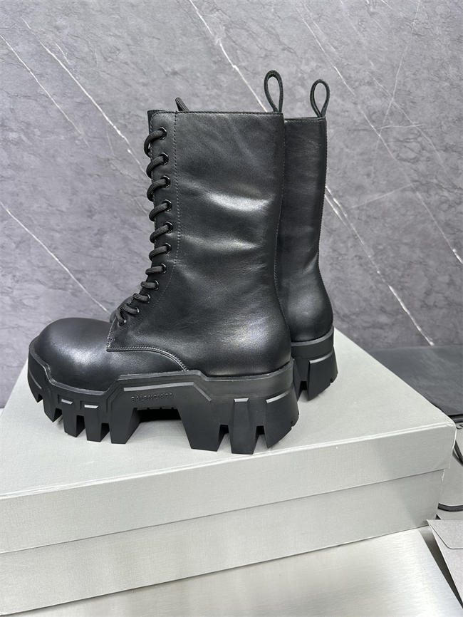 Ba1en*iaga Boot