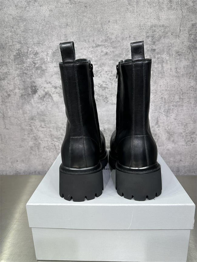 Ba1en*iaga Boot