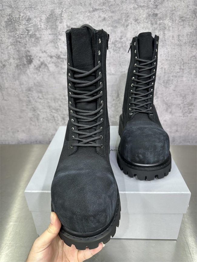 Ba1en*iaga Boot