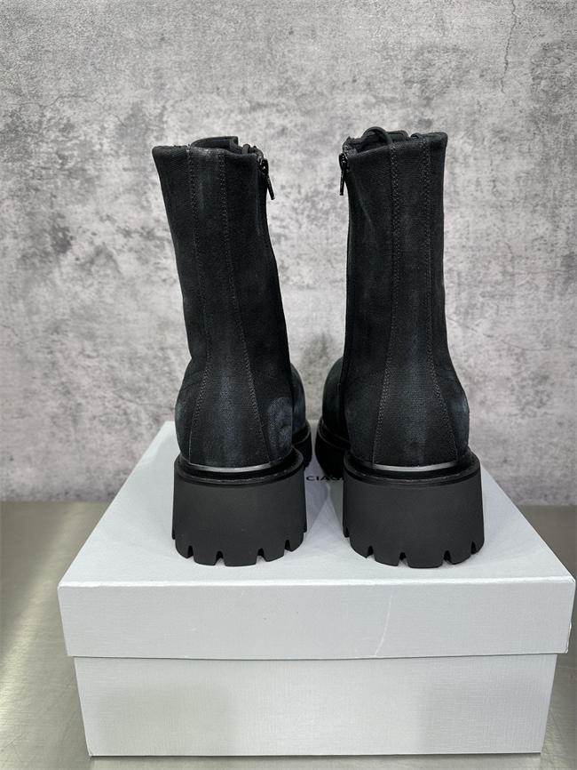 Ba1en*iaga Boot