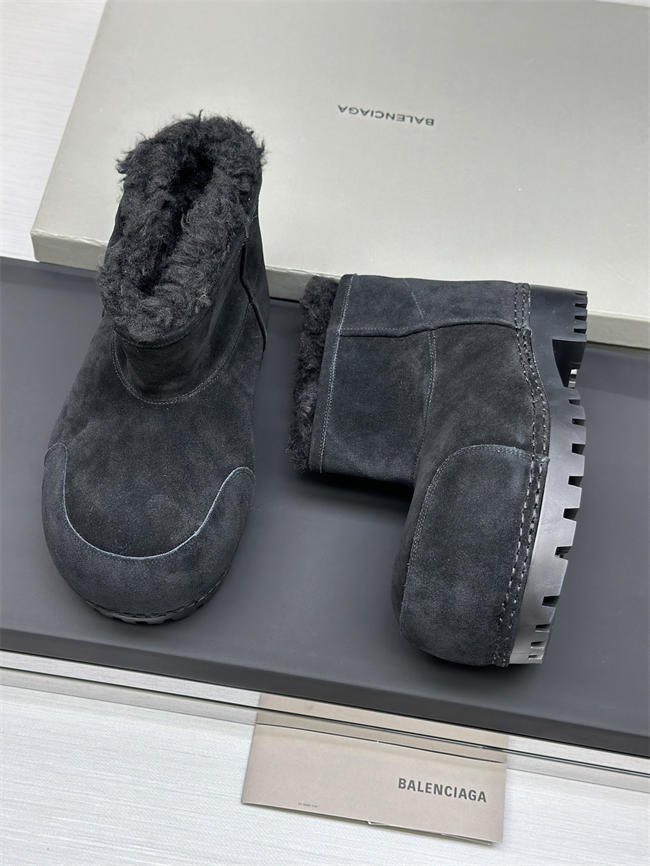 Ba1en*iaga Alaska Fur Boot
