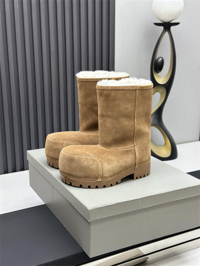 Ba1en*iaga Alaska Fur Boot