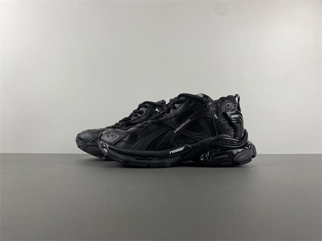 7.5Ba1en*iaga 813793-WRUNG 0123