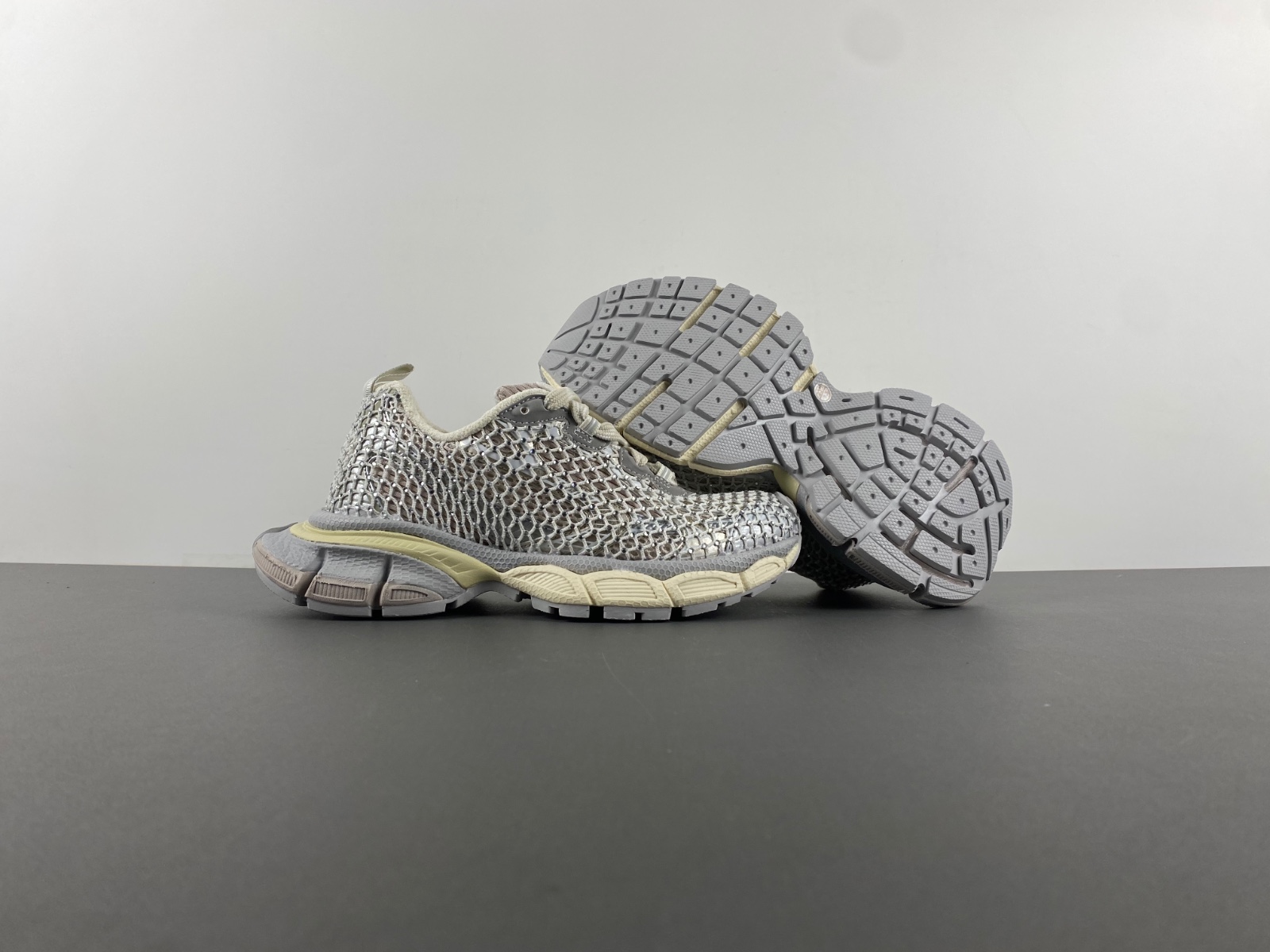 Ba1en*iaga Phantom Sneaker 788878 W3XL4 9056