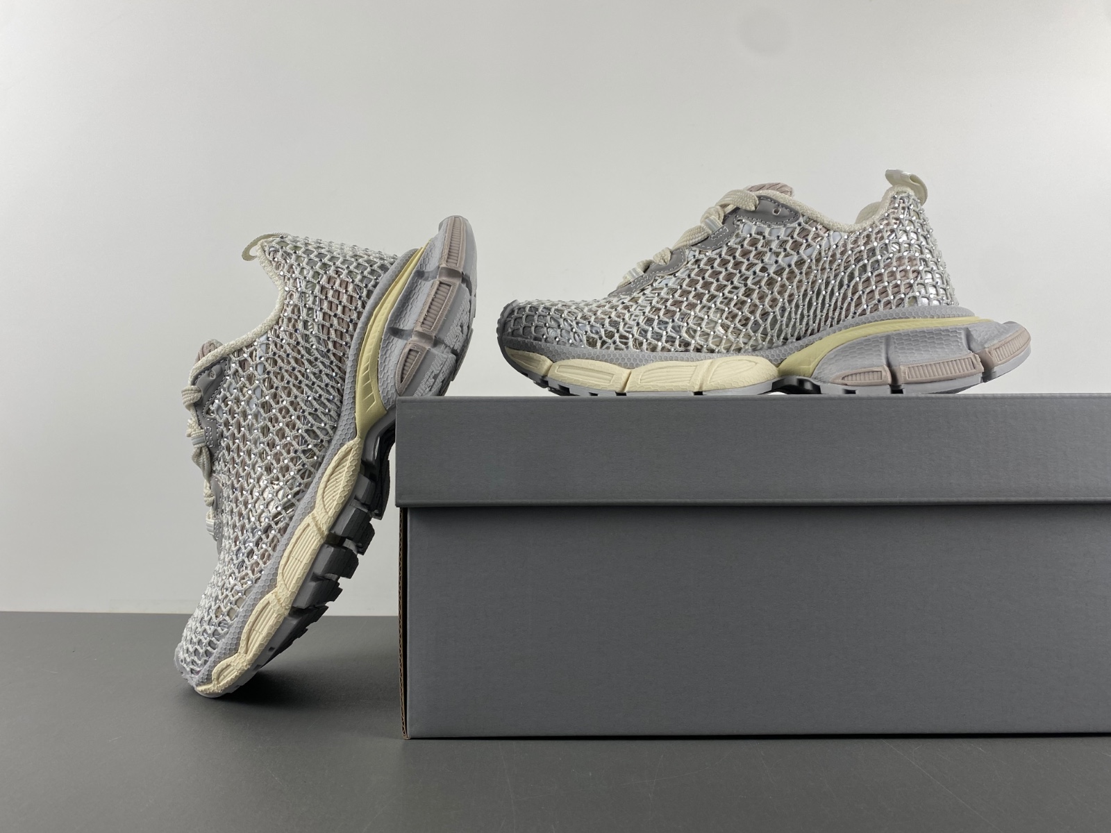 Ba1en*iaga Phantom Sneaker 788878 W3XL4 9056