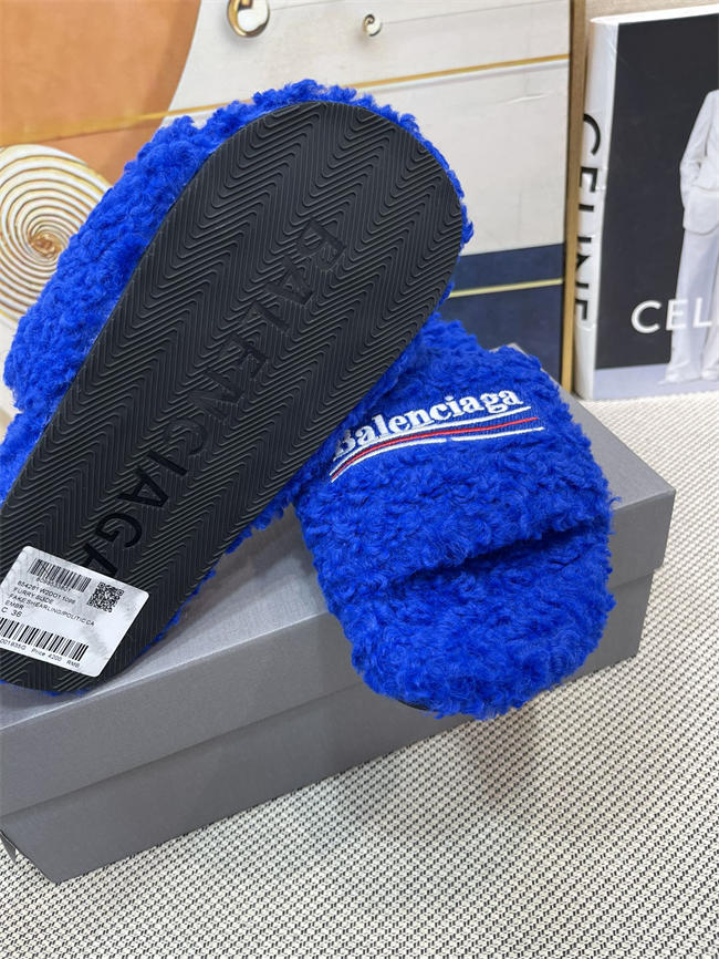 Ba1en*iaga Furry Slide Sandal