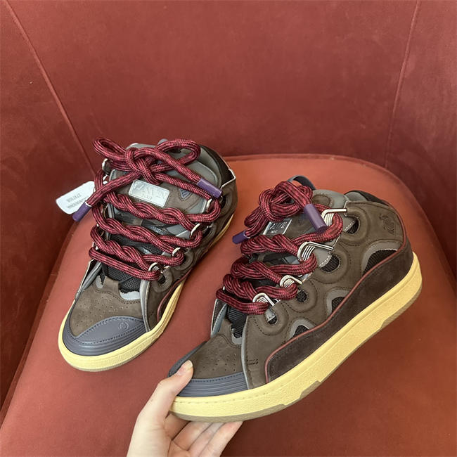 Lanvon Curb Sneaker 84