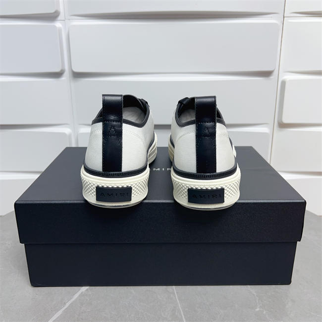 AMIR1 SNEAKERS