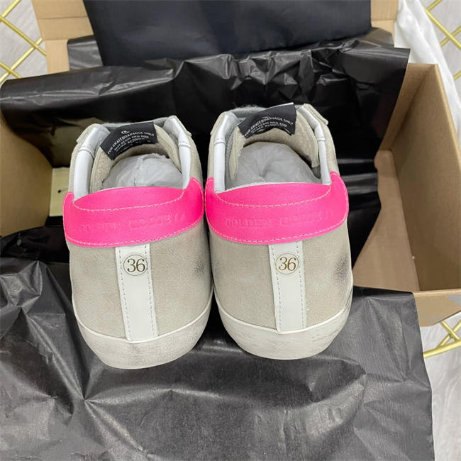 Golden Goose Sneaker