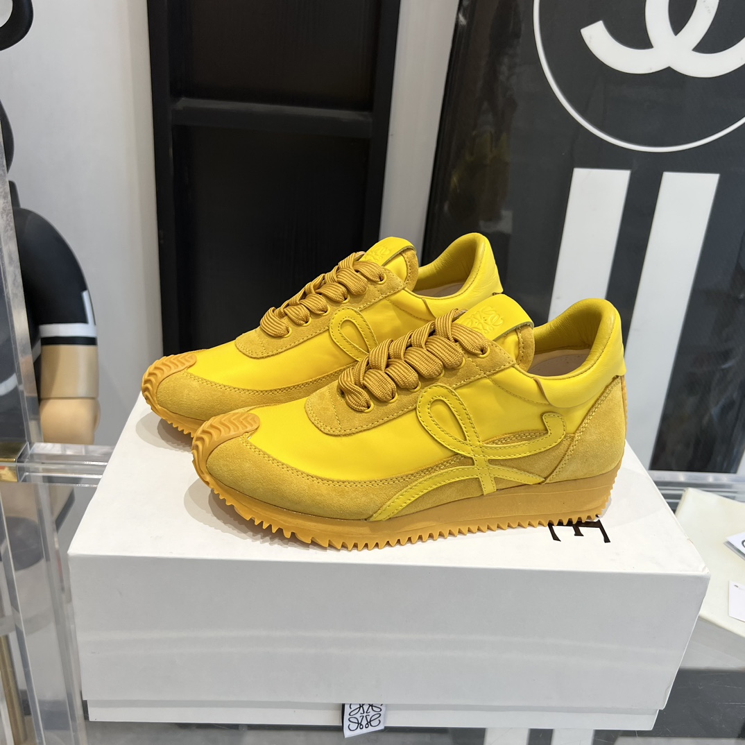 L0ew* Sneaker