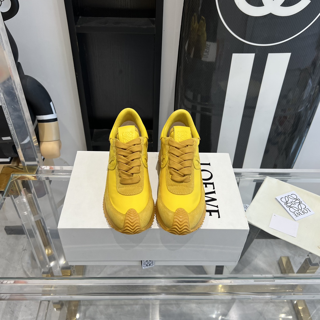 L0ew* Sneaker
