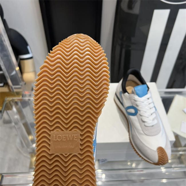 L0ew* Sneaker