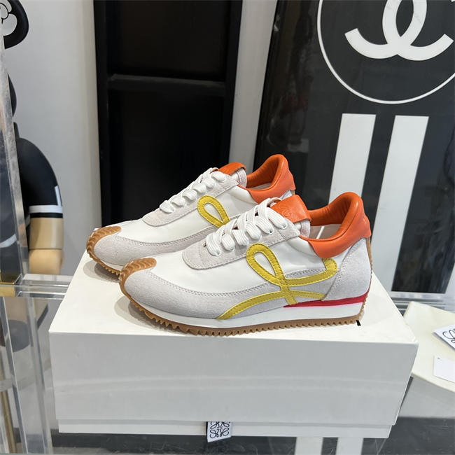 L0ew* Sneaker