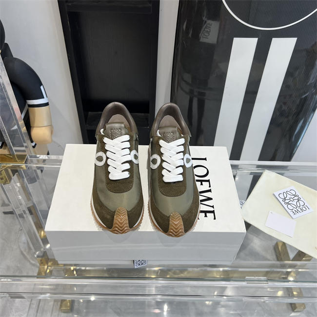 L0ew* Sneaker