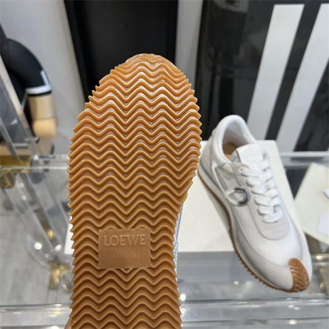 L0ew* Sneaker