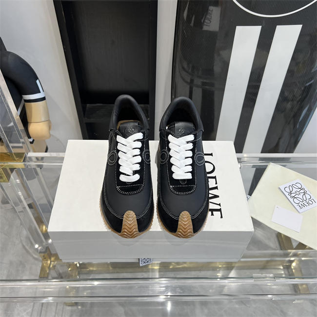 L0ew* Sneaker