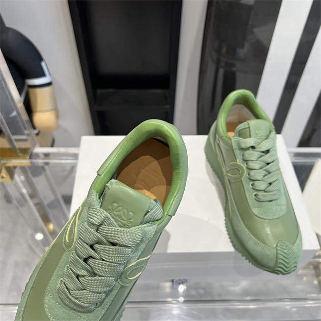 L0ew* Sneaker