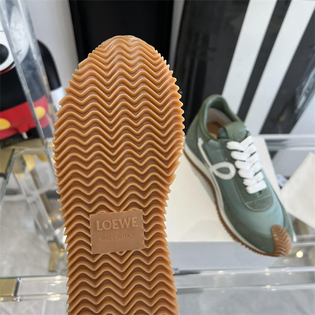 L0ew* Sneaker