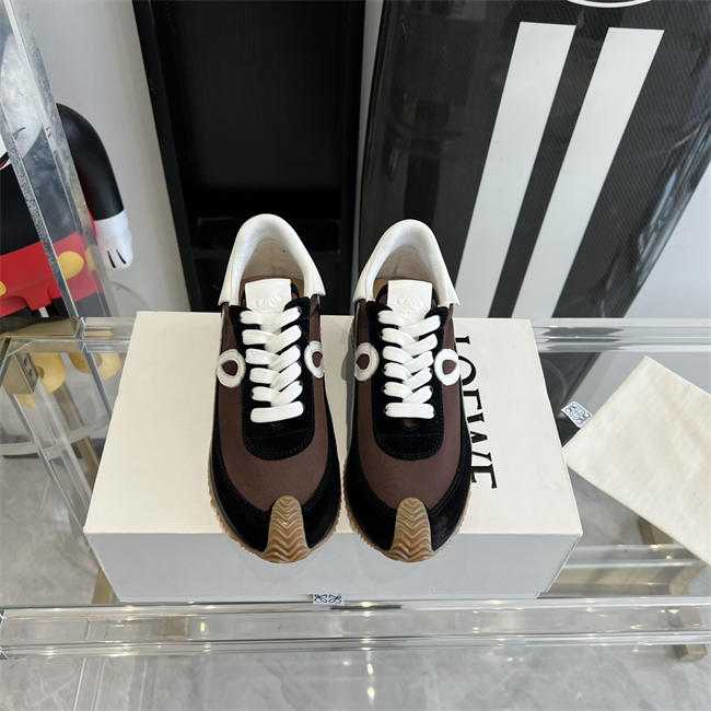 L0ew* Sneaker