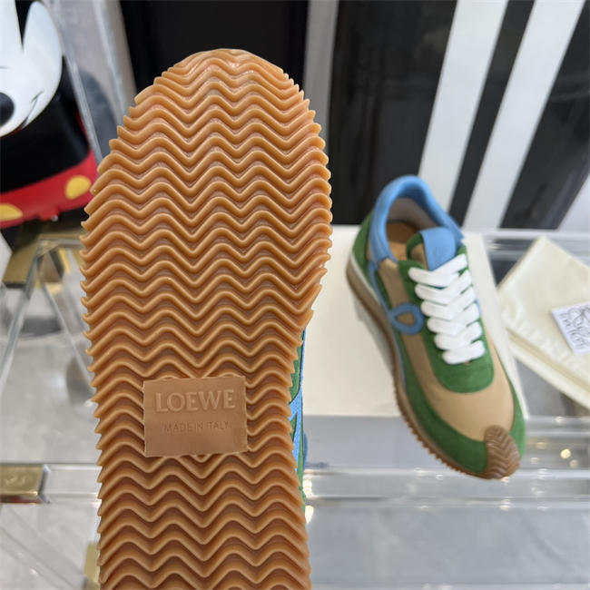L0ew* Sneaker