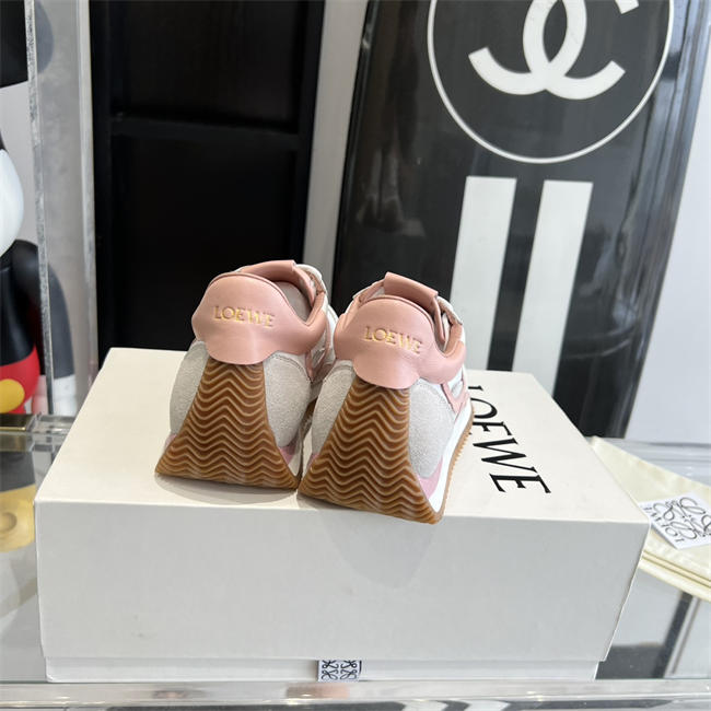 L0ew* Sneaker