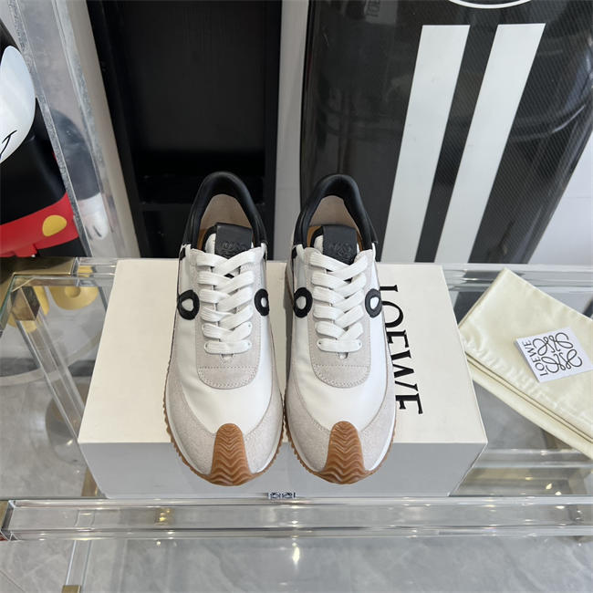 L0ew* Sneaker