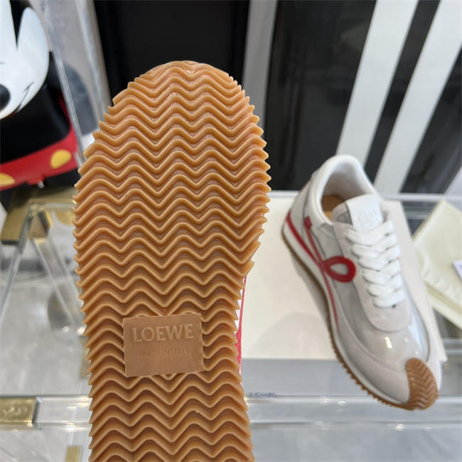 L0ew* Sneaker
