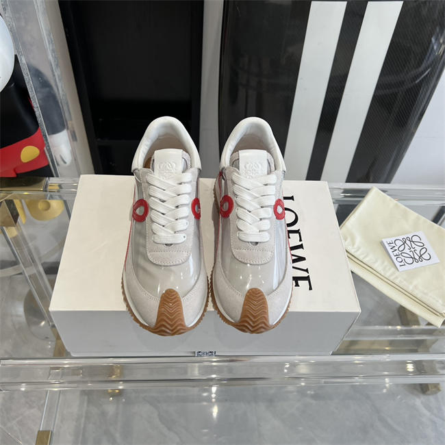 L0ew* Sneaker