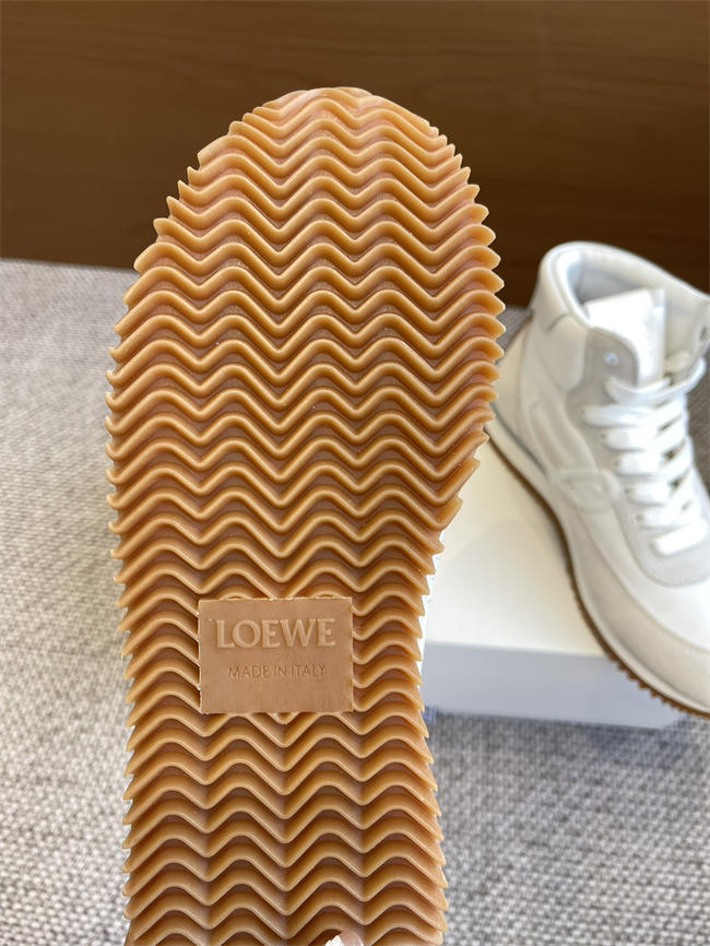 L0ew* Sneaker