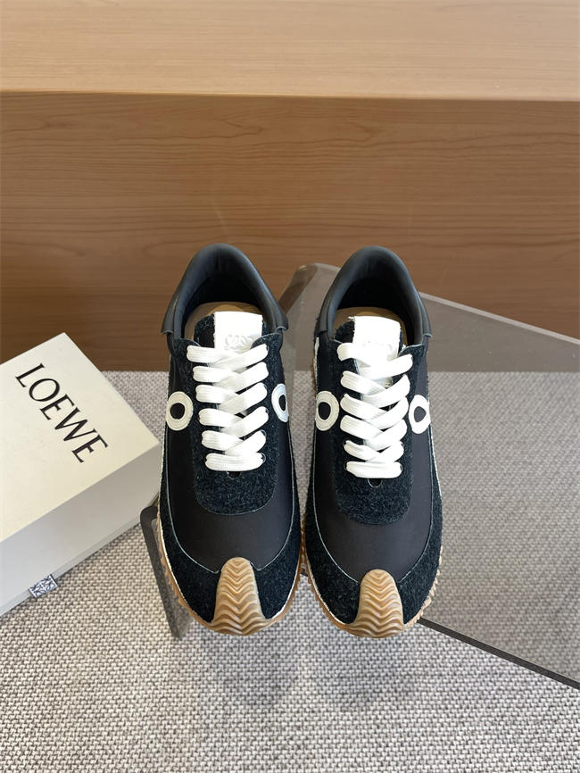 L0ew* Sneaker