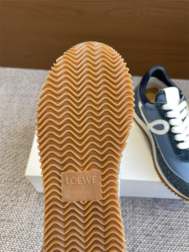 L0ew* Sneaker