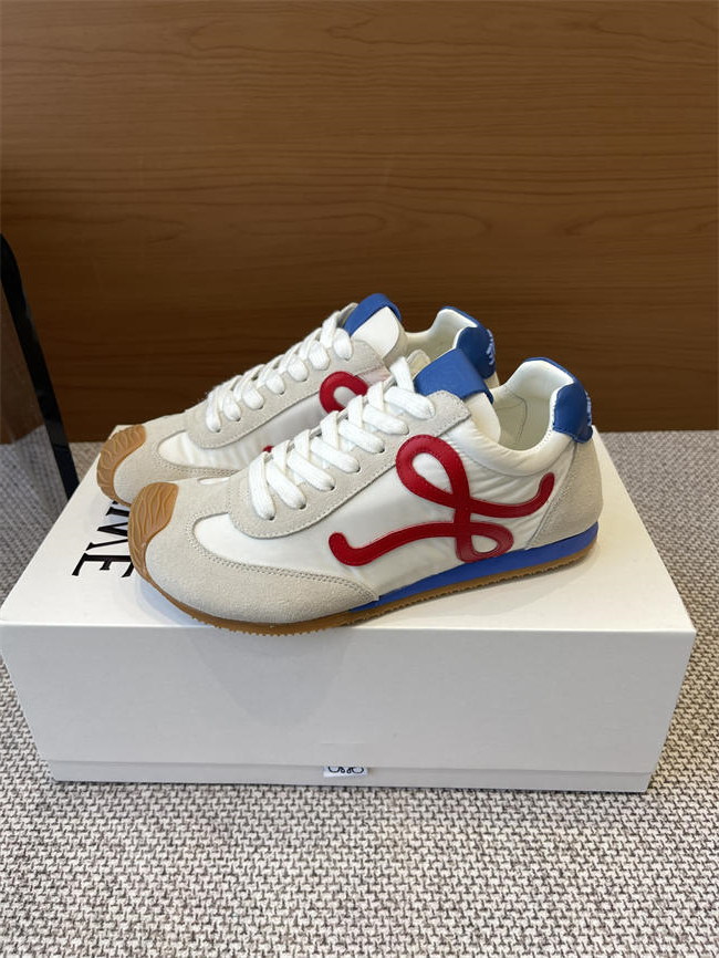 L0ew* Sneaker