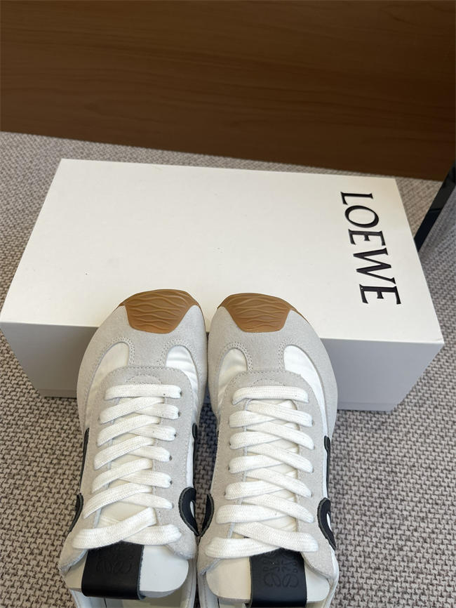 L0ew* Sneaker