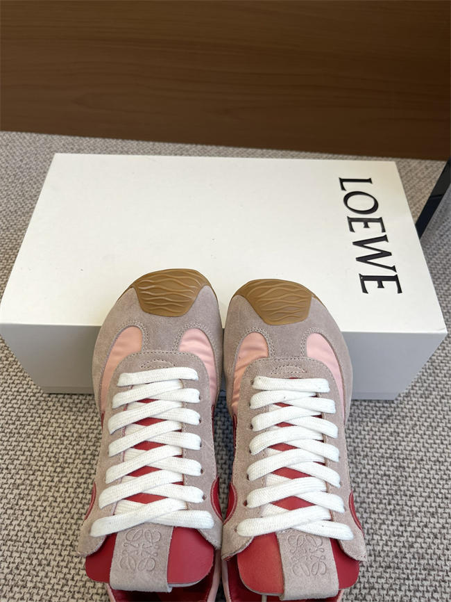 L0ew* Sneaker