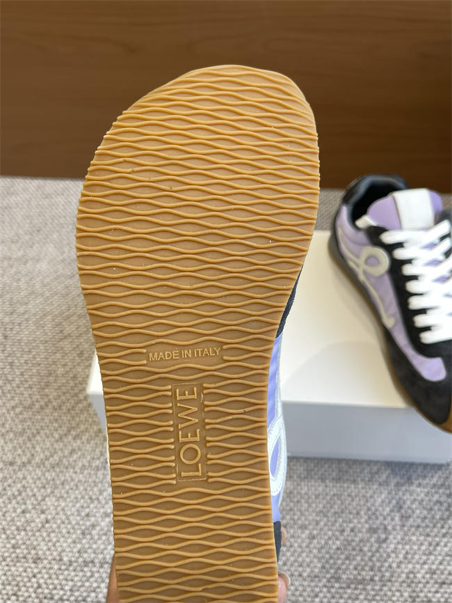 L0ew* Sneaker
