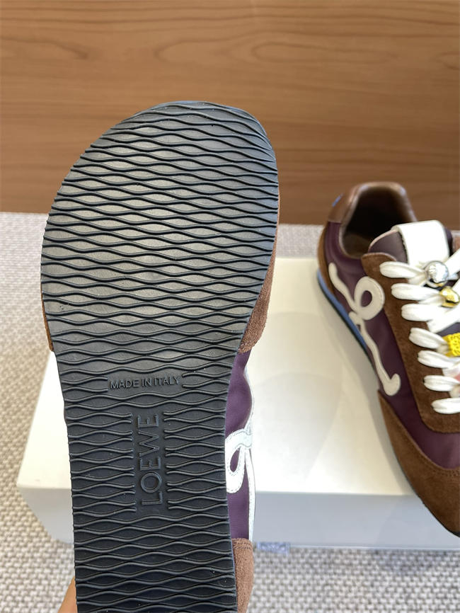 L0ew* Sneaker
