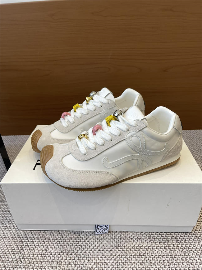 L0ew* Sneaker