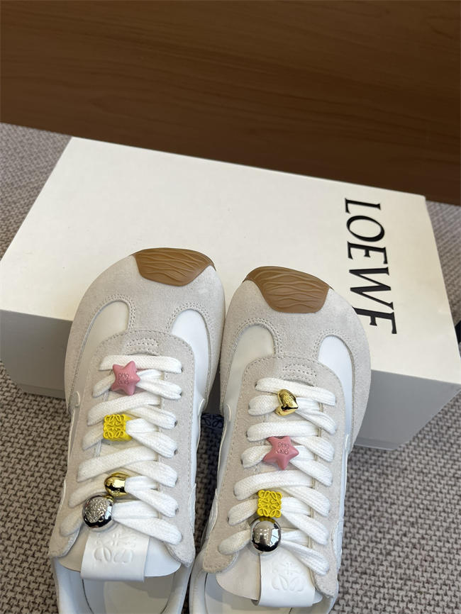 L0ew* Sneaker