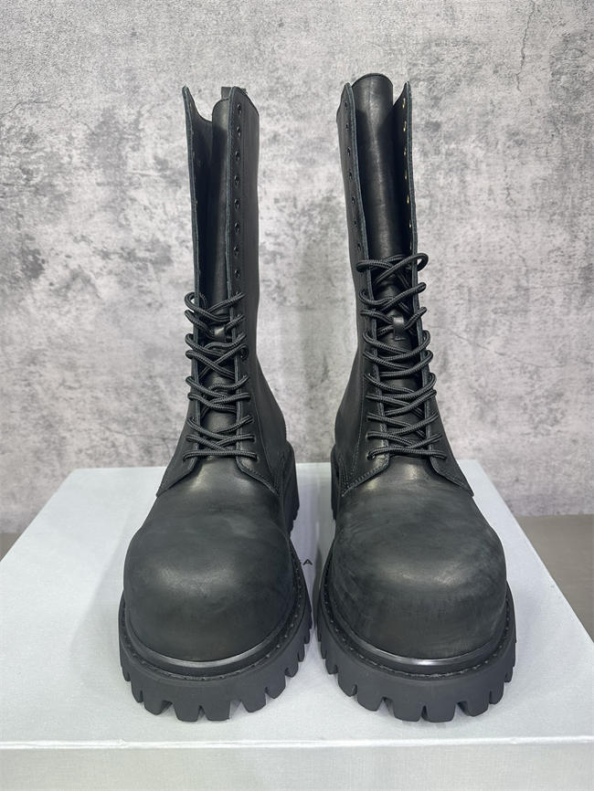 Ba1en*iaga Boot