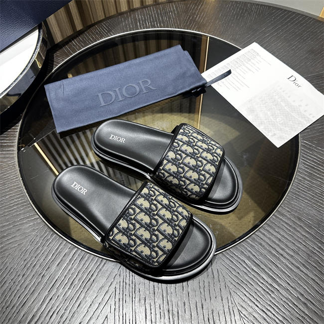 Dio Slipper 4