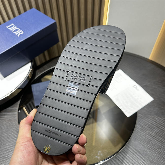 Dio Slipper 4