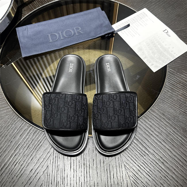 Dio Slipper