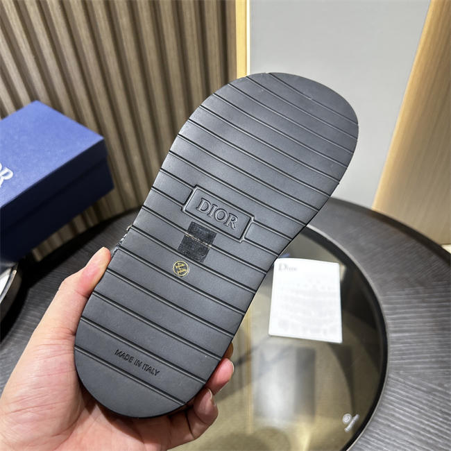 Dio Slipper
