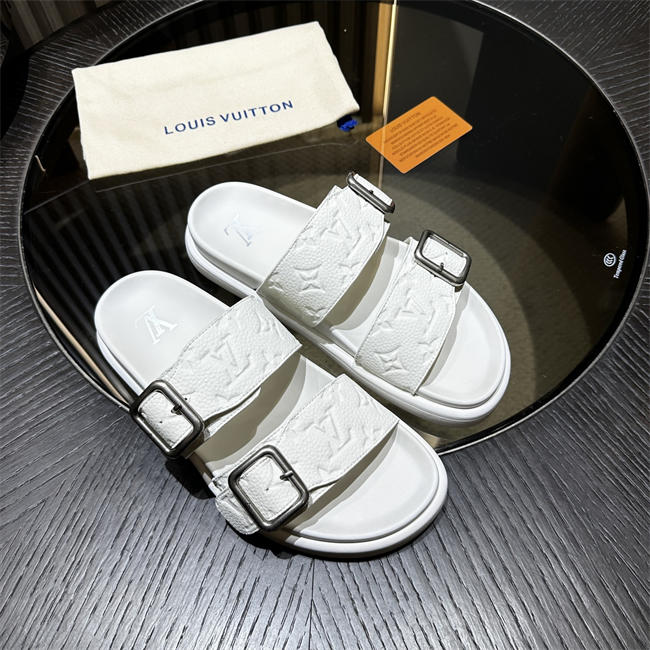 LV1S 086