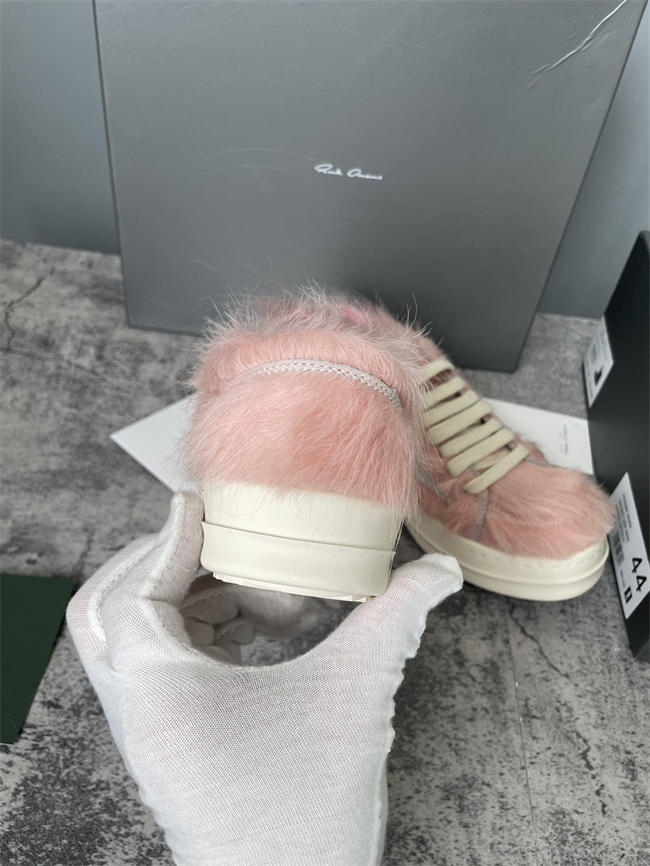Rick Owens Low Sneaker 33