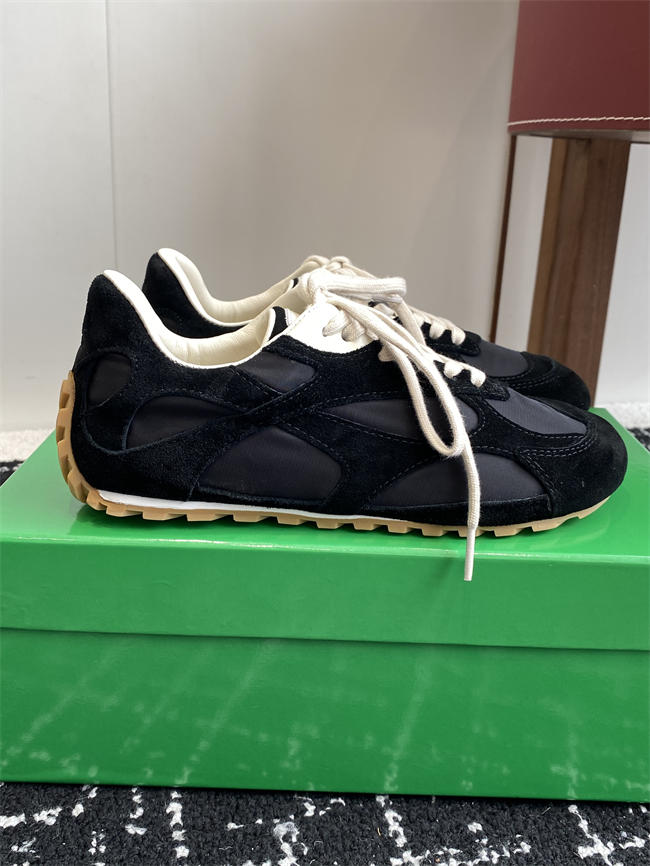 B0tt*ga Ven*ta Orbit Flash Sneaker