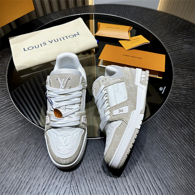LV Trainer Sneaker