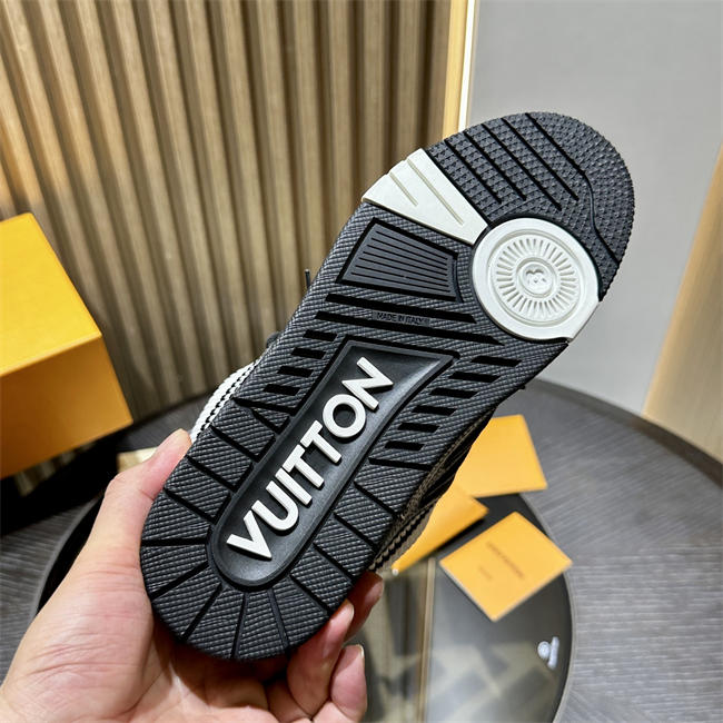 LV Sneaker